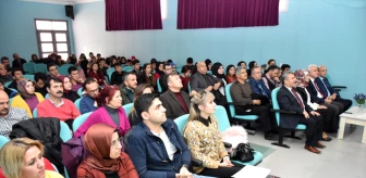 Karaman'da Hoş Sada Şiir Okuma Yarışması