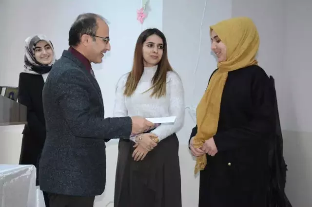 Hakkari'de 'Kur'an-ı Kerim'i Güzel Okuma' Yarışması