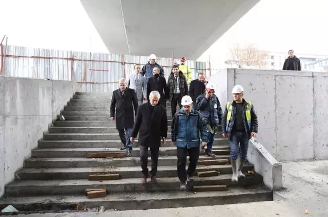 Kağithane'de Metro Çalışmaları Tamamlanmak Üzere Kağithane'de Metro Çalışmaları Tamamlanmak Üzere
