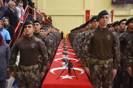 Karabük'te 523 Özel Hareket Polisi Mezun Oldu