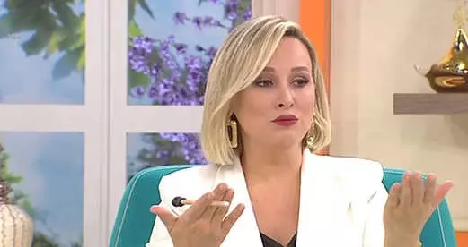 Canlı Yayına Bağlanan Seyirci, Hamile Karısının İlişkisini Anlatınca Stüdyo Buz Kesti Canlı Yayına Bağlanan Seyirci, Hamile Karısının İlişkisini Anlatınca Stüdyo Buz Kesti