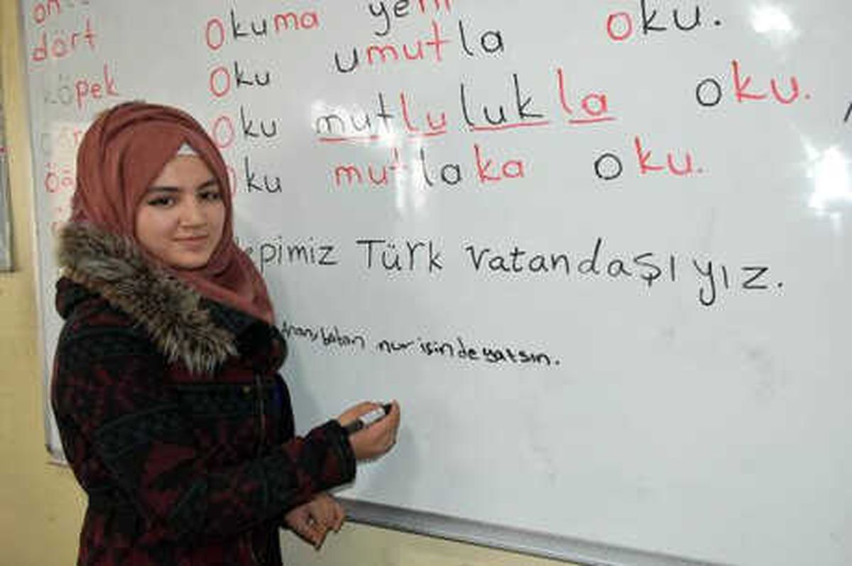 Mülteciler Sivas'ta Türkçe Öğreniyor
