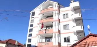 Ali İhsan Öztürk: Tiran Büyükelçisi Yörük, Aa'nın 'Yılın Fotoğrafları' Oylamasına Katıldı Ali İhsan Öztürk: Tiran Büyükelçisi Yörük, Aa'nın 'Yılın Fotoğrafları' Oylamasına Katıldı