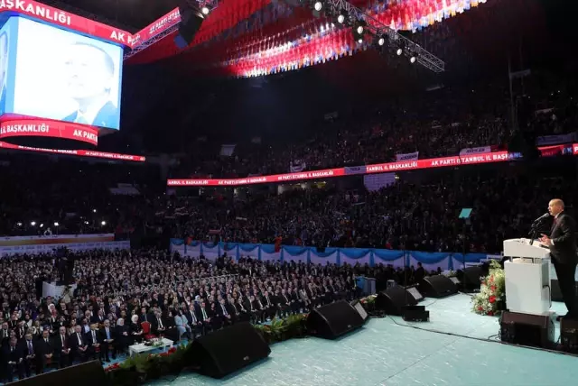 AK Parti'nin İstanbul Aday Tanıtım Toplantısı AK Parti'nin İstanbul Aday Tanıtım Toplantısı