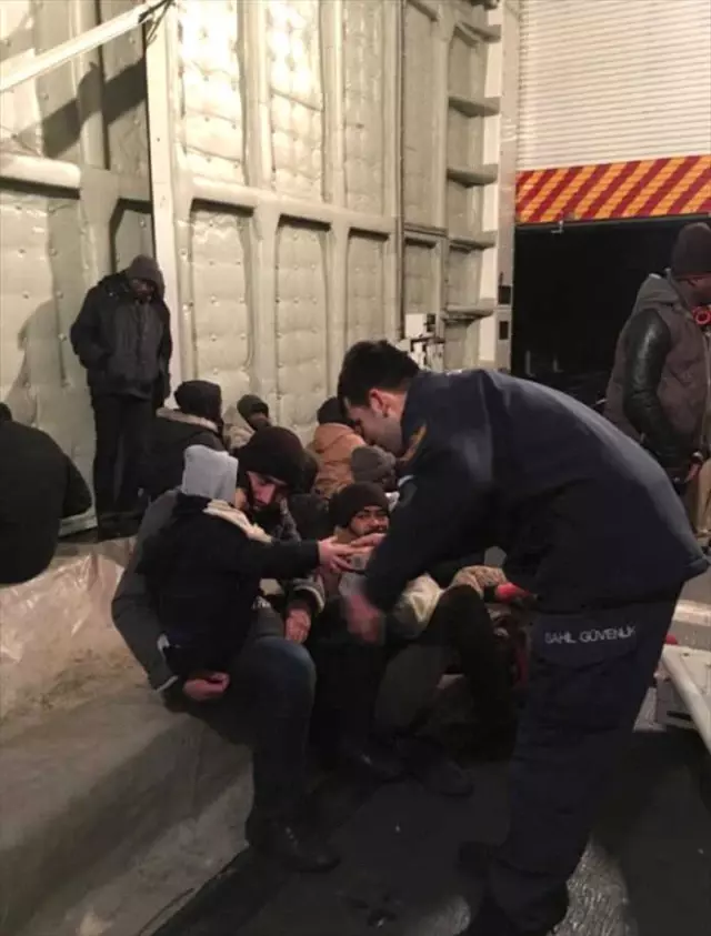 Aydın'da 48 Düzensiz Göçmen Yakalandı Aydın'da 48 Düzensiz Göçmen Yakalandı