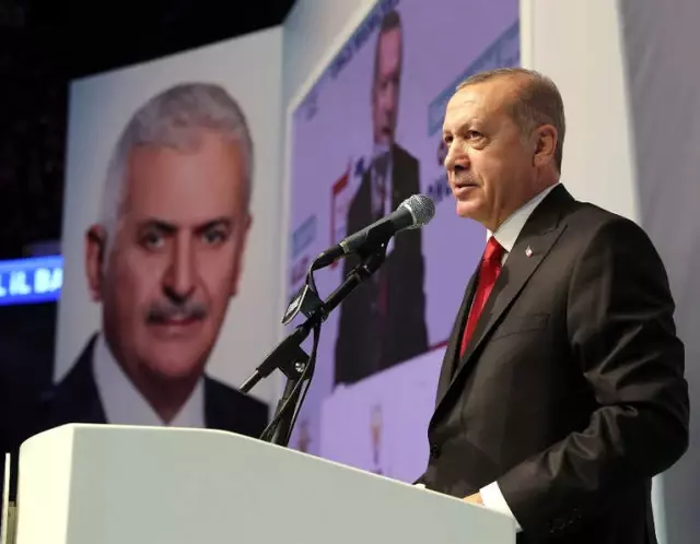 İstanbul İçin En Büyük Siyasi Tehdit İse Chp' İstanbul İçin En Büyük Siyasi Tehdit İse Chp'