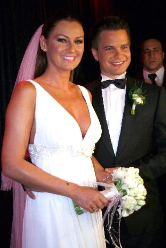 Pınar Altuğ Kimdir?