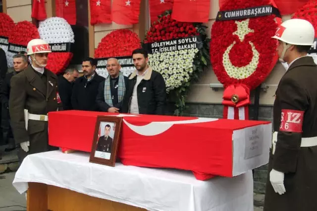 Giresun Şehidini Ebediyete Uğurladı Giresun Şehidini Ebediyete Uğurladı