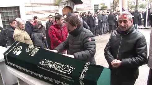 Selami Şahin, Vefat Eden Ağabeyini Son Yolculuğuna Uğurladı