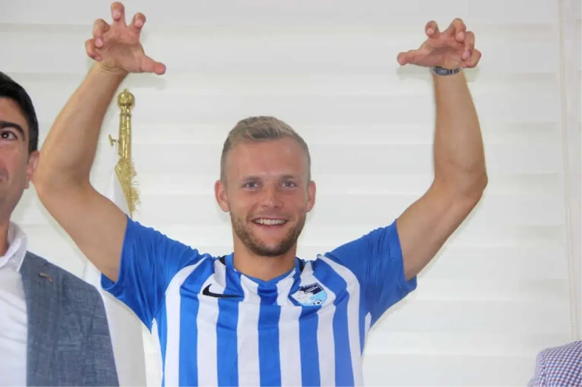 B.b. Erzurumspor'da Lennart THY'nin Sözleşmesi Fesh Edildi