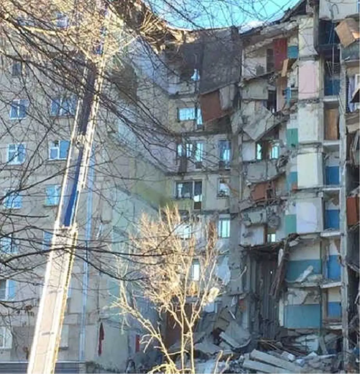 Rusya'da Gaz Patlaması, 4 Ölü (3)