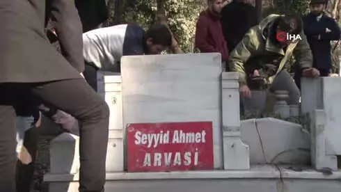 Seyyid Ahmet Arvasi Mezarı Başında Anıldı Seyyid Ahmet Arvasi Mezarı Başında Anıldı