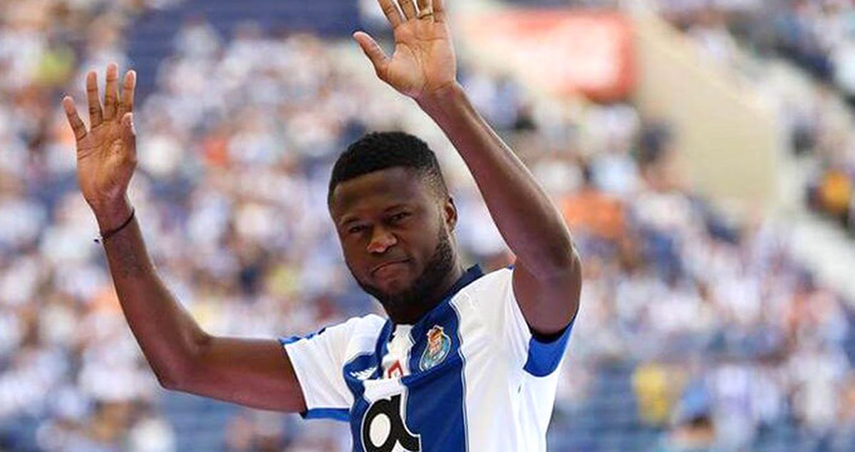 Belçika Basını, Beşiktaş'ın Porto Forması Giyen Chancel Mbemba'yı Transfer Ettiğini İddia Etti