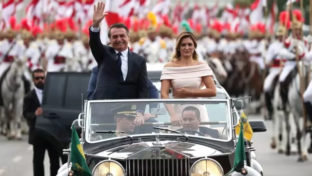 Brezilya: Aşırı Sağcı Cumhurbaşkanı Bolsonaro Törenle Göreve Başladı Brezilya: Aşırı Sağcı Cumhurbaşkanı Bolsonaro Törenle Göreve Başladı