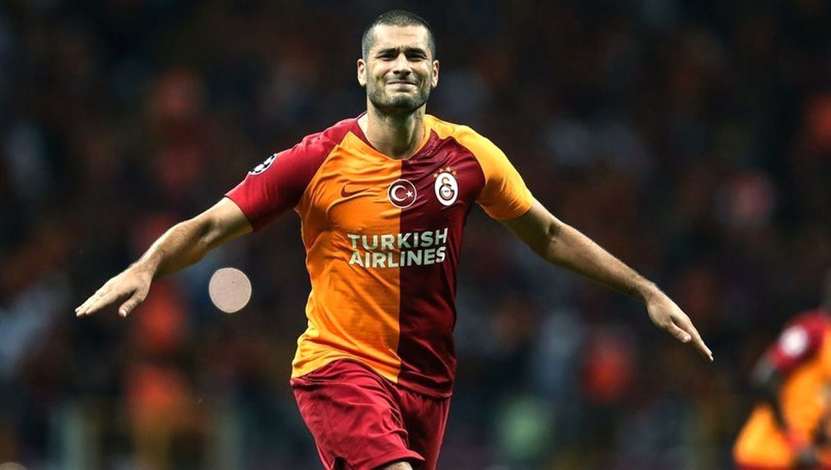 Galatasaray'da Eren Derdiyok ile Yollar Ayrılıyor