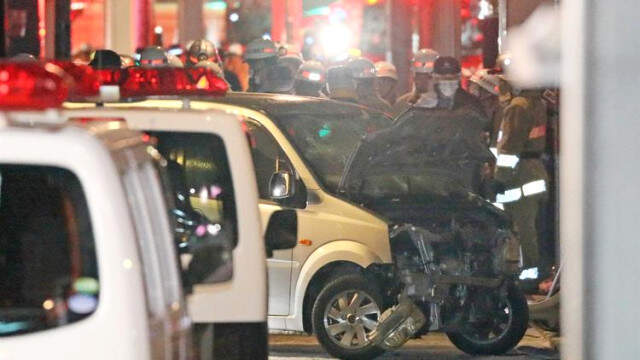 Japonya'nın Başkenti Tokyo'da Araç Yayaların Arasına Daldı: 1 Ölü, 9 Yaralı