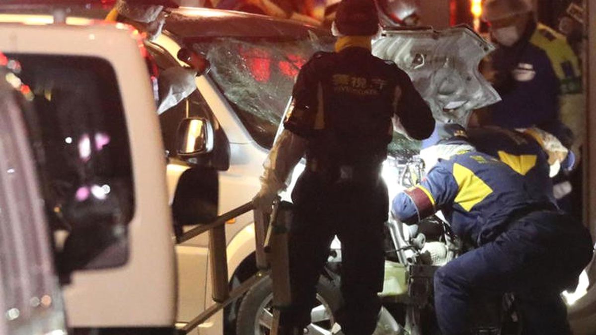 Japonya'nın Başkenti Tokyo'da Araç Yayaların Arasına Daldı: 9 Yaralı