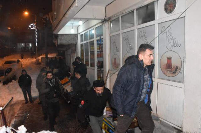 Kadınlar İhbar Etti, Kocalarının Tombala Oynadığı Kahveler Kapatıldı
