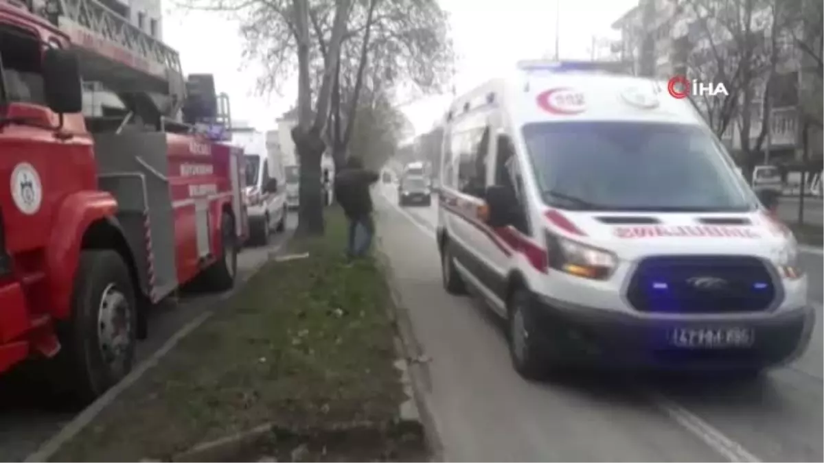 Kocaeli'de Çıkan Ev Yangınında Dumandan Etkilenen 6 Kişi Hastanelik Oldu