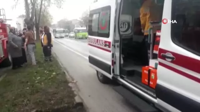Kocaeli'de Çıkan Ev Yangınında Dumandan Etkilenen 6 Kişi Hastanelik Oldu Kocaeli'de Çıkan Ev Yangınında Dumandan Etkilenen 6 Kişi Hastanelik Oldu