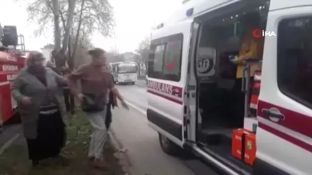 Kocaeli'de Çıkan Ev Yangınında Dumandan Etkilenen 6 Kişi Hastanelik Oldu Kocaeli'de Çıkan Ev Yangınında Dumandan Etkilenen 6 Kişi Hastanelik Oldu