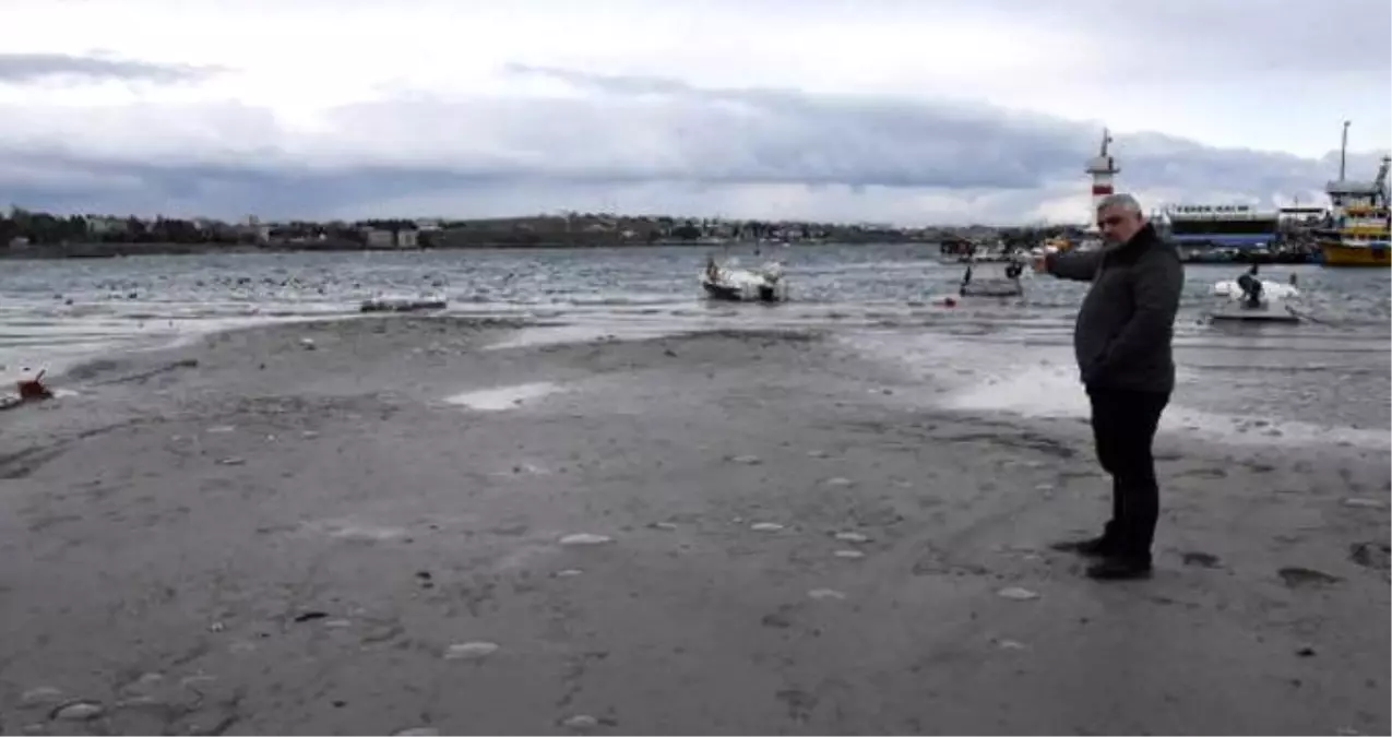Marmara Ereğlisinde deniz suyu 20 metre çekildi Marmara Ereğlisinde deniz suyu 20 metre çekildi