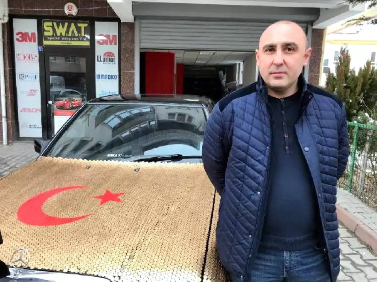 Otomobilini 25 Bin Adet 1 Kuruşla Kapladı