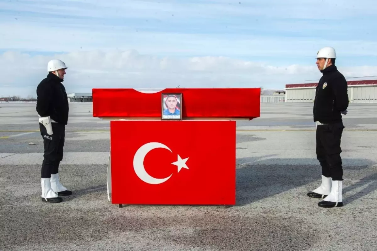 Trafik Kazasında Hayatını Kaybeden Polis Memuru Memleketine Uğurlandı