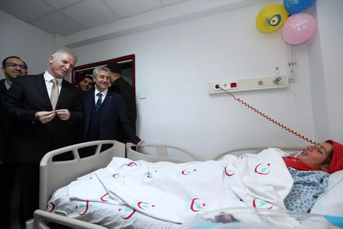 Yılın İlk Bebekleri Dünyaya Geldi