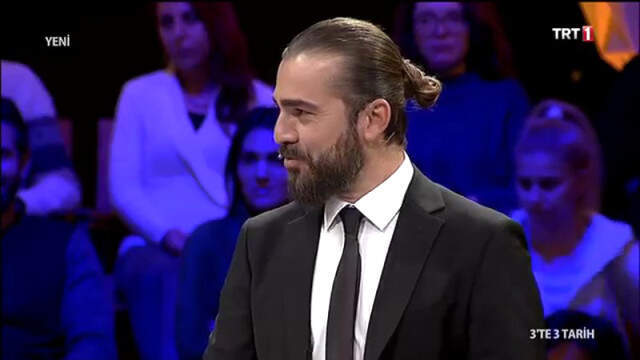 3'te 3 Tarih Programında Engin Altan Düzyatan Yarışmacıya Yüklendi