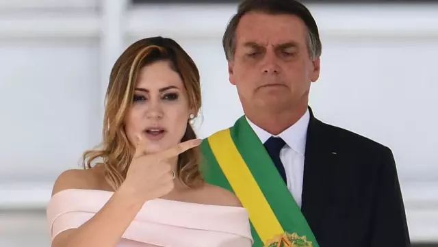 Brezilya'nın Aşırı Sağcı Yeni Lideri Bolsonaro Yemin Töreninde Konuştu: Sosyalizmden Kurtulacağız Brezilya'nın Aşırı Sağcı Yeni Lideri Bolsonaro Yemin Töreninde Konuştu: Sosyalizmden Kurtulacağız