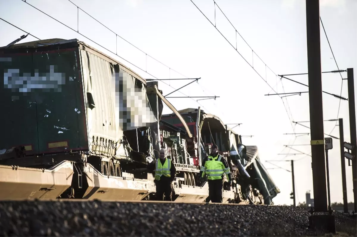 Danimarka'da Tren Faciası: 6 Ölü
