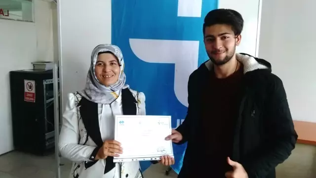 İŞKUR'dan Geleceğin Programcılarına İş Kulübü Eğitimleri İŞKUR'dan Geleceğin Programcılarına İş Kulübü Eğitimleri