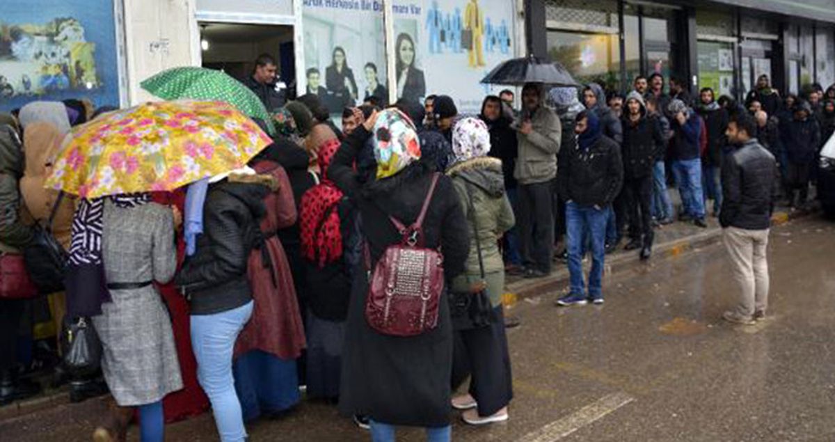 Siverek'te 120 Kişinin Alınacağı 9 Aylık Geçici İşe 5 Bin Kişi Başvurdu