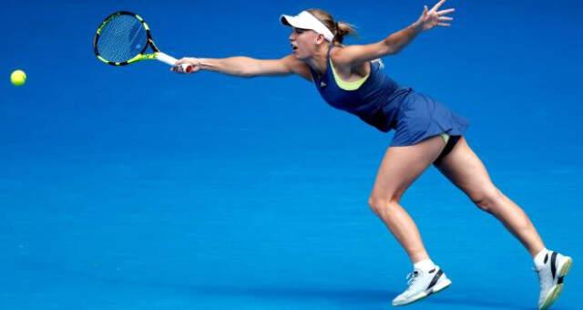 Bianca Andreescu, Caroline Wozniacki'yi Rahat Geçti