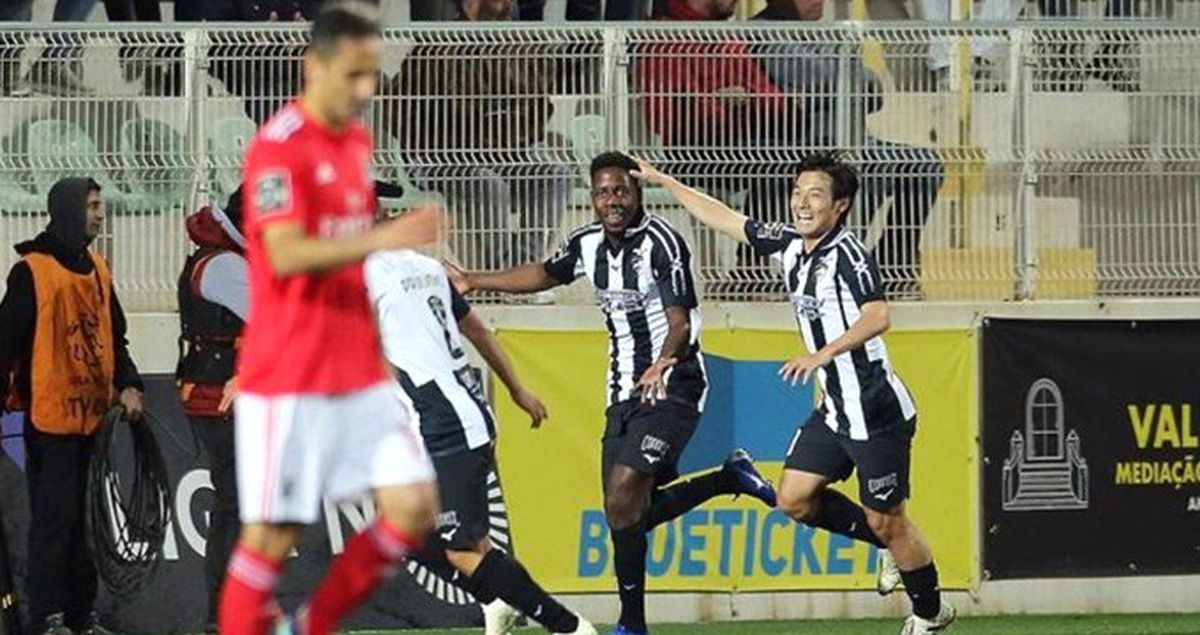 Galatasaray'ın Rakibi Benfica Ligde Kaybetti