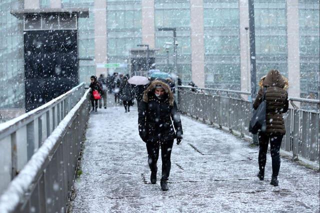 Meteoroloji'den Sonra AKOM da İstanbul'a Şiddetli Kar Uyarısı Yaptı