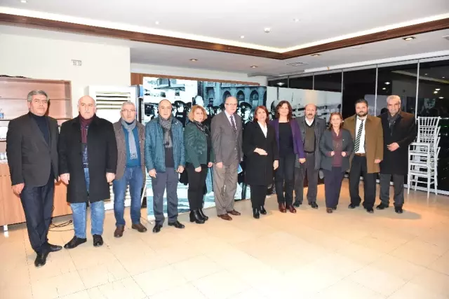 Avcılar'da Yeni Yılın İlk Muhtarlar Toplantısı