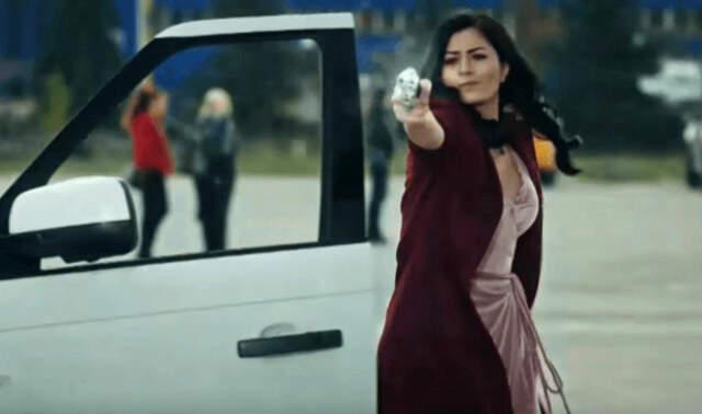 Başörtülü Kadınlara Hakaret Ettiği İddia Edilen Deniz Çakır'ın Menajeri Açıklama Yaptı