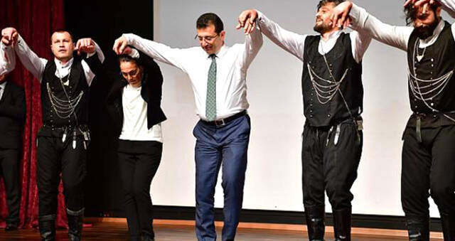 CHP'nin İBB Başkan Adayı Ekrem İmamoğlu Horon Oynadı Salon Coştu