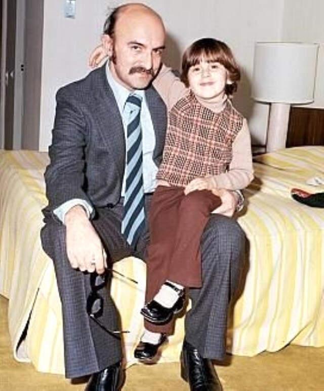 Seren Serengil Kimdir?