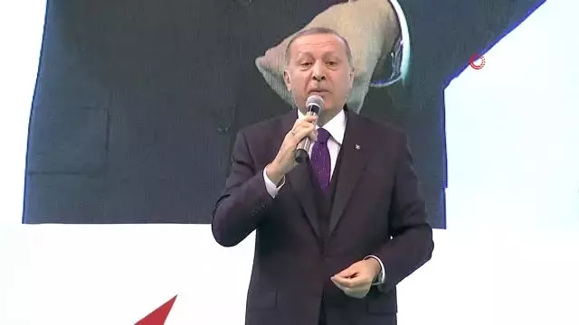 Cumhurbaşkanı Erdoğan'dan 'Yaşam Tarzı' Yorumu Cumhurbaşkanı Erdoğan'dan 'Yaşam Tarzı' Yorumu
