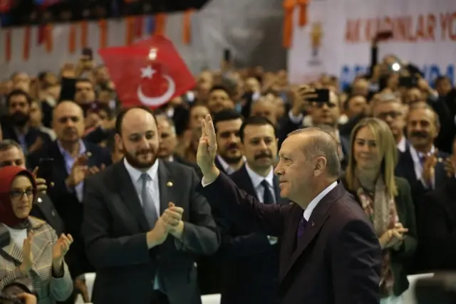 Cumhurbaşkanı Erdoğan İzmir'in Adaylarını Açıkladı Cumhurbaşkanı Erdoğan İzmir'in Adaylarını Açıkladı