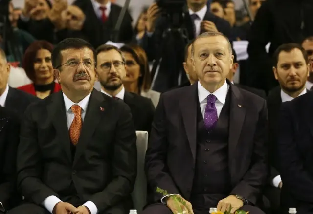 Cumhurbaşkanı Erdoğan İzmir'in Adaylarını Açıkladı Cumhurbaşkanı Erdoğan İzmir'in Adaylarını Açıkladı