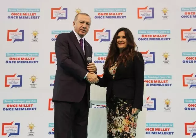 Cumhurbaşkanı Erdoğan İzmir'in Adaylarını Açıkladı Cumhurbaşkanı Erdoğan İzmir'in Adaylarını Açıkladı