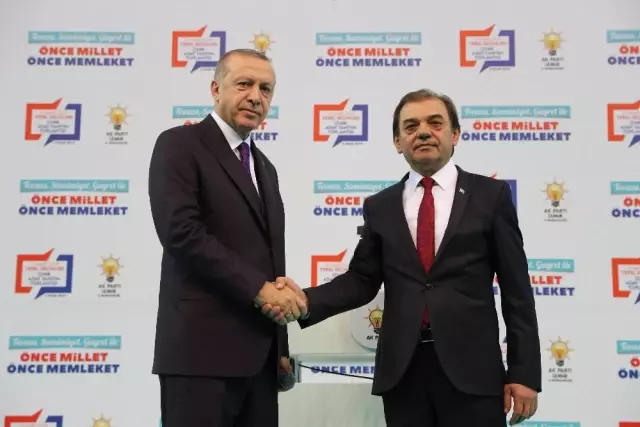 Cumhurbaşkanı Erdoğan İzmir'in Adaylarını Açıkladı Cumhurbaşkanı Erdoğan İzmir'in Adaylarını Açıkladı