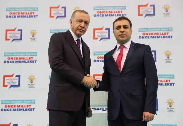 Cumhurbaşkanı Erdoğan İzmir'in Adaylarını Açıkladı Cumhurbaşkanı Erdoğan İzmir'in Adaylarını Açıkladı
