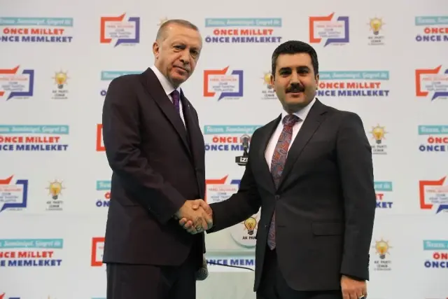 Cumhurbaşkanı Erdoğan İzmir'in Adaylarını Açıkladı Cumhurbaşkanı Erdoğan İzmir'in Adaylarını Açıkladı