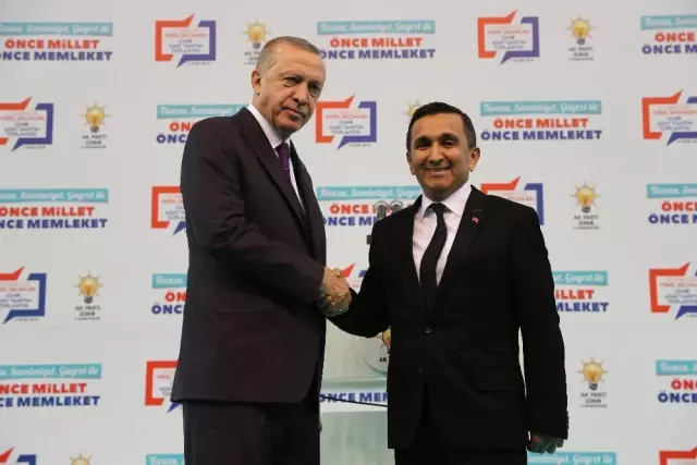 Cumhurbaşkanı Erdoğan İzmir'in Adaylarını Açıkladı Cumhurbaşkanı Erdoğan İzmir'in Adaylarını Açıkladı