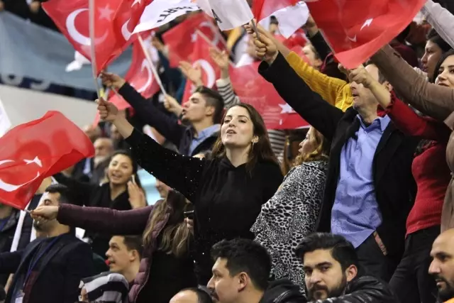 Cumhurbaşkanı Erdoğan İzmir'in Adaylarını Açıkladı Cumhurbaşkanı Erdoğan İzmir'in Adaylarını Açıkladı
